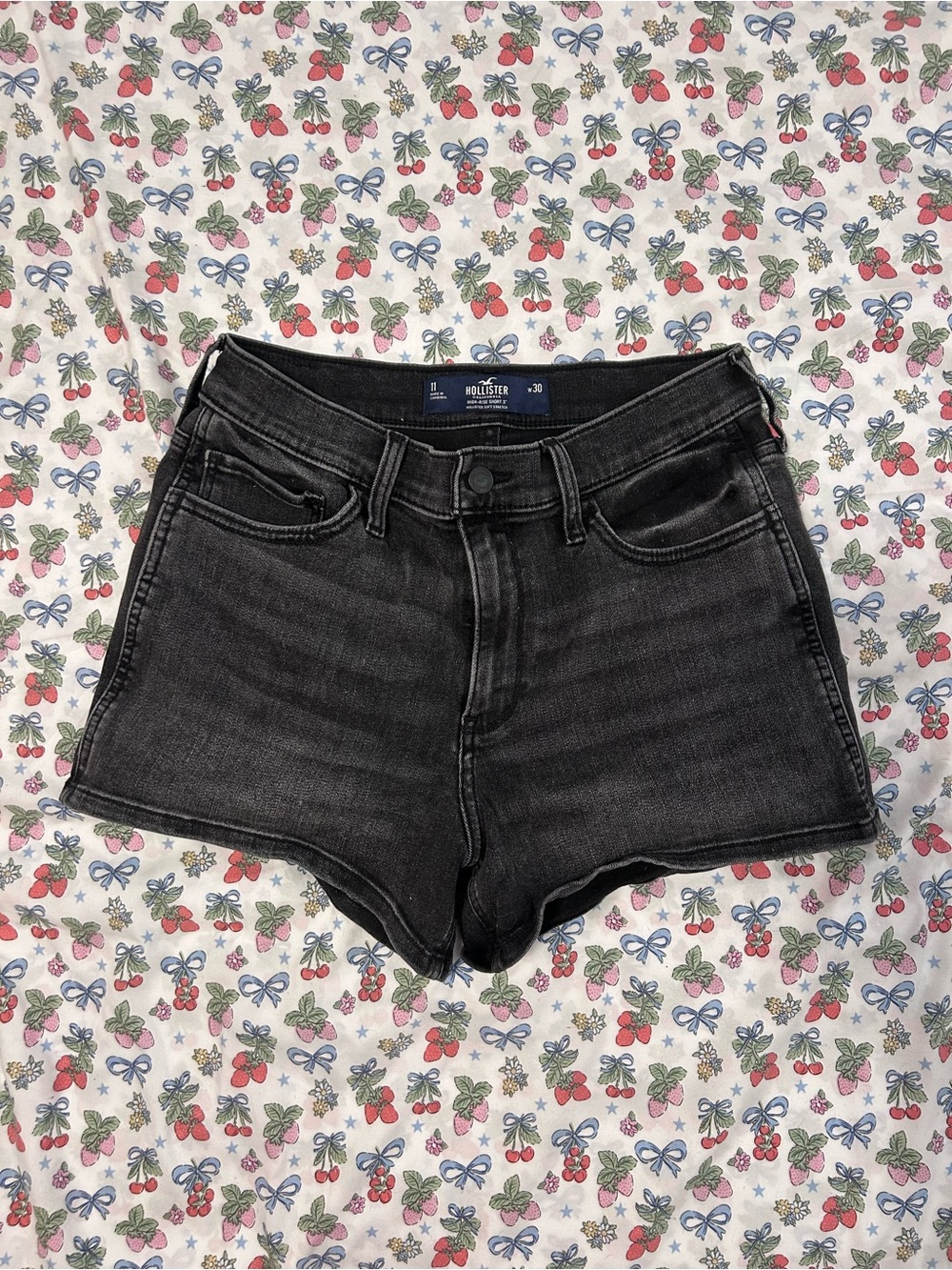 Hollister high waisted black denim stretch shorts